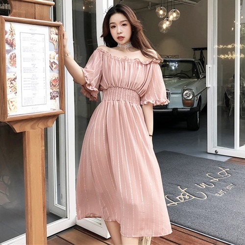 A1112.オフショルダーフレアワンピース（ピンク）2019 春夏 sale ドレス エレガント フリル お呼ばれ 結婚式 披露宴 パーティー 女子会 レストラン デート