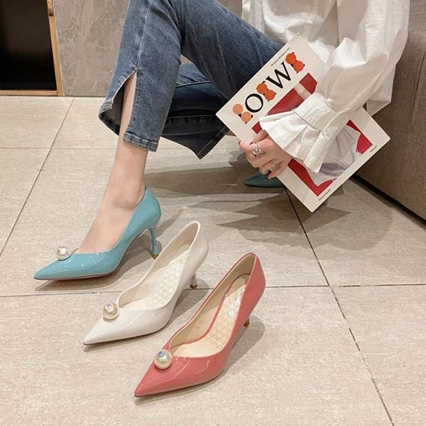 3color シューズ 靴 パンプス ポインテッドトゥ ヒール 脚長効果 アクセサリー ビジュー パール調 スタイリッシュ 春夏 春 夏 秋冬 秋 ママコーデ トレンド かわいい 大人女子 大人かわい