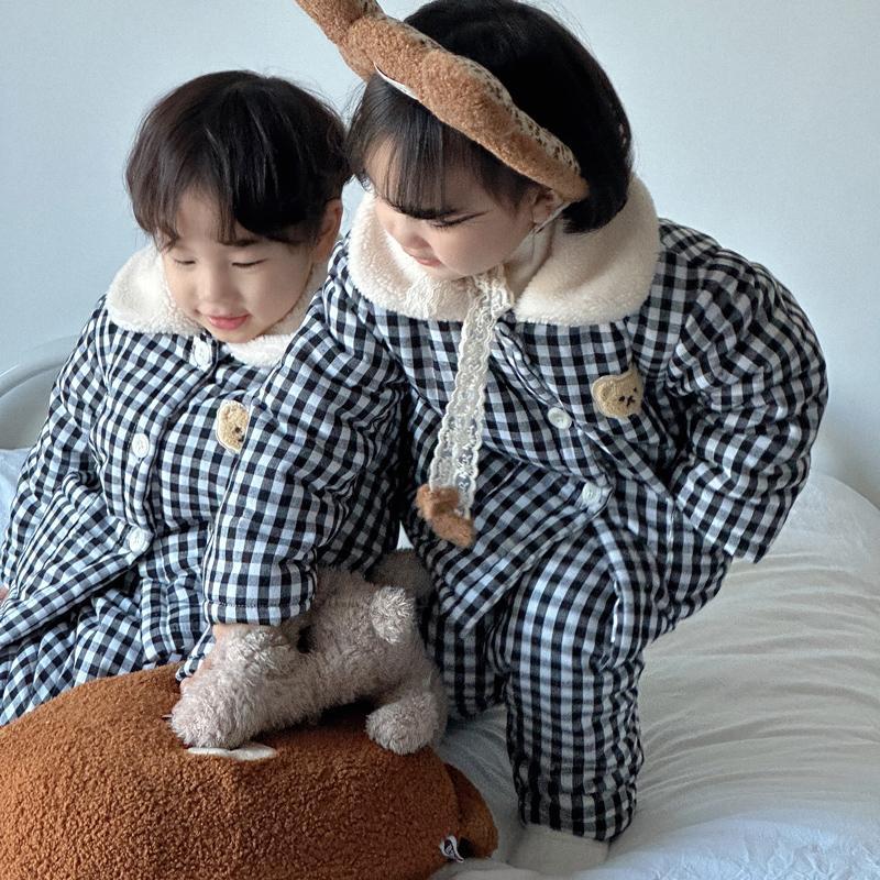 【2枚購入で100円OFF】 韓国人気話題 子供三層積層綿ホームウェア冬モデル男性と女子パッド入り肥厚パジャマ赤ちゃん暖かいスーツ キッズパジャマ ins モコモコパジャマ 最安値保証 品質良