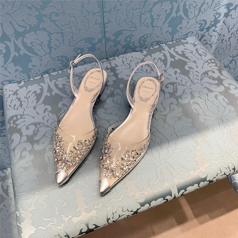 シューズ レディース サンダル パンプス ストラップ ラメ ローヒール 低め 楽ちん ゴージャス 上品 高級感 派手 きれいめ かわいい 大人可愛い シルバー ホワイト 白 大人 上品 おしゃれ