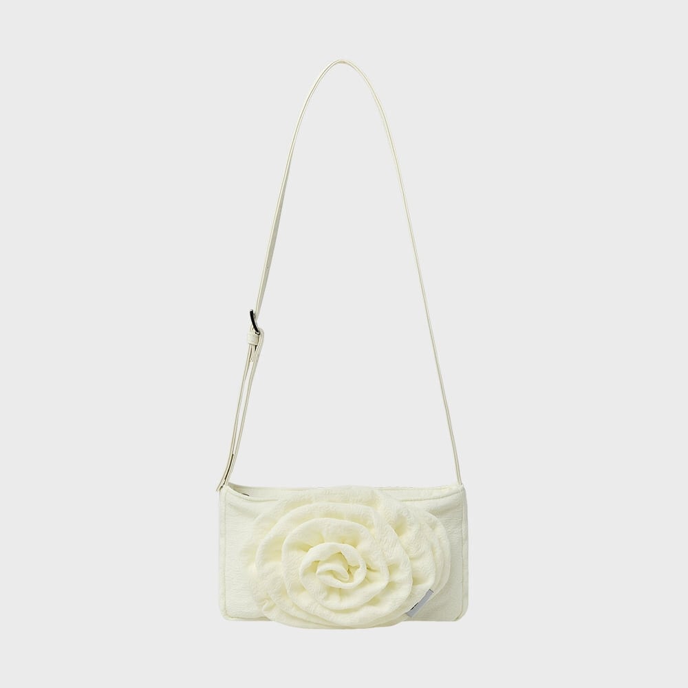 イミス CORSAGE FLAT BAG - IVORY 15,452円
