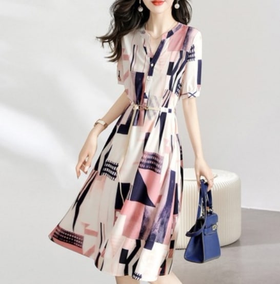 レディース ワンピース 半袖 5分袖 Vネック 襟なし ノーカラー Aライン ベルト ウエストマーク 薄手 ベルト付き 大人可愛い きれいめ 上品 おしゃれ こなれ感 ガーリー エレガント 主役級