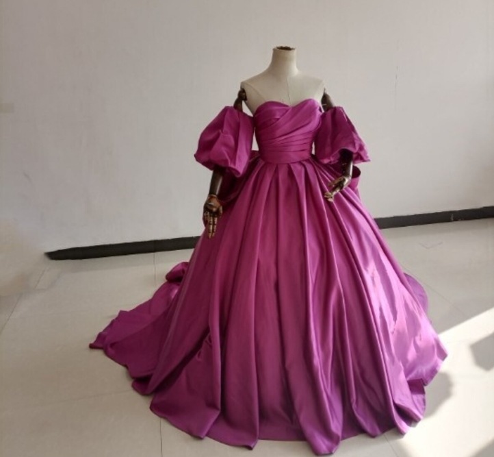 カラードレス パーティードレス ビビッドピンク Vバック 美しいバックリボン /結婚式/披露宴