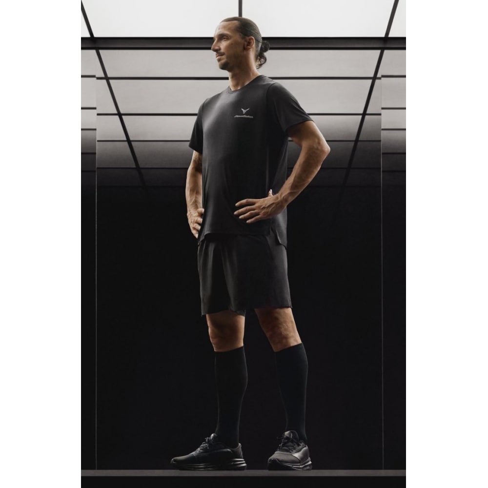 H&M ショートスポーツショーツドライムーブブラック