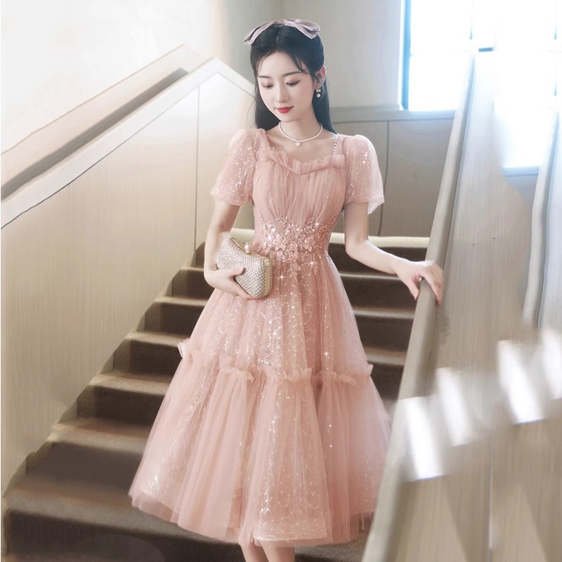 ピンクのスーツ花嫁の小さなハイエンドセンスエンゲージメント誕生日結婚式バンケットアートドレスドレス女性春