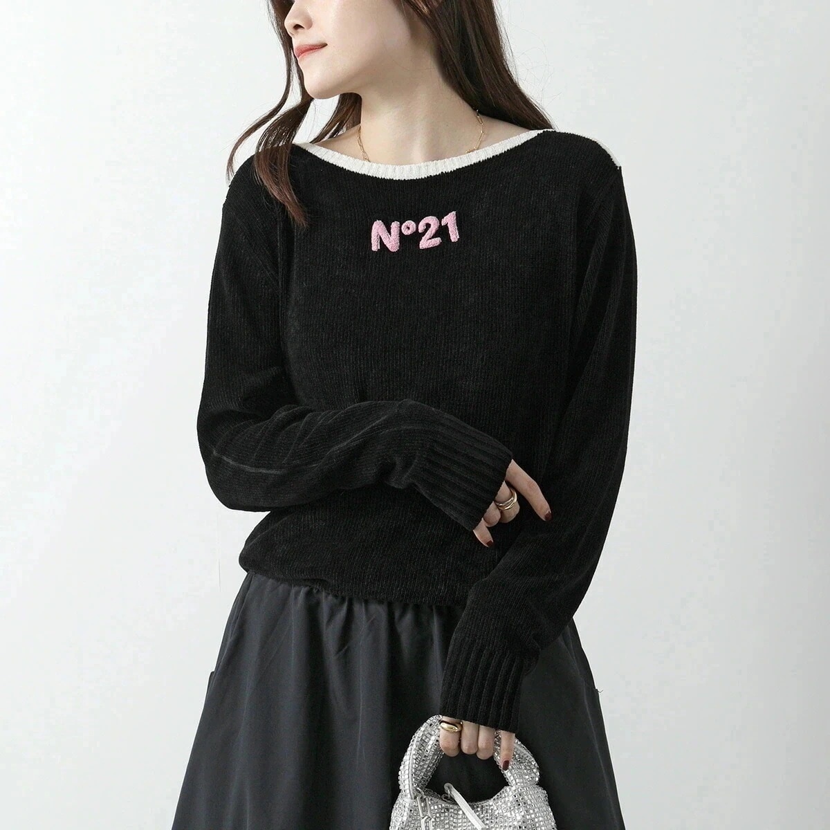 N21 KIDS ヌメロヴェントゥーノ キッズ セーター N21990 N0389 レディース ガールズ ニット プルオーバー ボートネック 長袖 ロゴ 刺繍