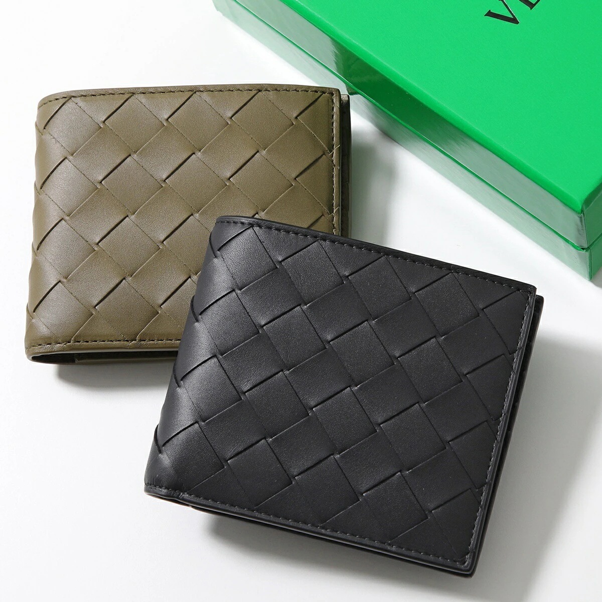BOTTEGA VENETA ボッテガヴェネタ 二つ折り財布 605721 743211 VCPQ4 メンズ イントレチャート レザー 小銭入れなし ミニ財布 カラー8色 605721VCPQ4898