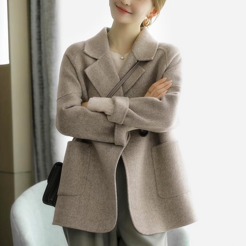 レトロ アウター コート ジャケット 上着 スーツ 袖あり 長袖 襟付き ストレート ポケット 前開き ゆったり 厚手 大人可愛い きれいめ シンプル カジュアル 大人 上品 おしゃれ お洒落