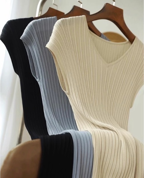 ワンピース デート ワンピドレス 膝下 ミモレ丈 ロング丈 袖あり 半袖 Vネック 襟なし タイト ストレート Iライン かわいい 大人可愛い きれいめ シンプル カジュアル 上品 おしゃれ お洒落