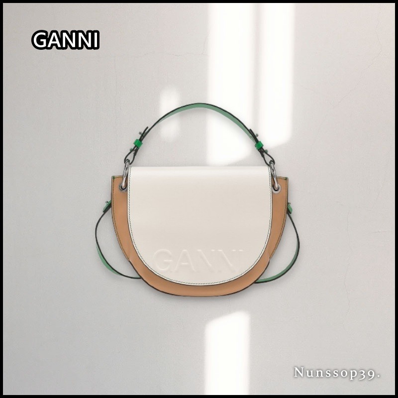 【GANNI】A4736135 BANNER SADDLE CROSSBODY BAG
