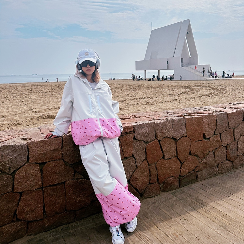 2024冬新作 正規品 スノーボードウェア 上下セット 男女通用 雪の侵入防ぐ スキーウェア アウター ジャケット パンツ