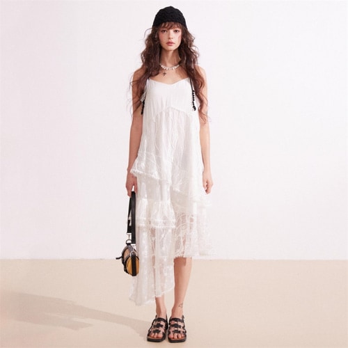 アンバルレースシャーリングVネックスリップロングワンピース