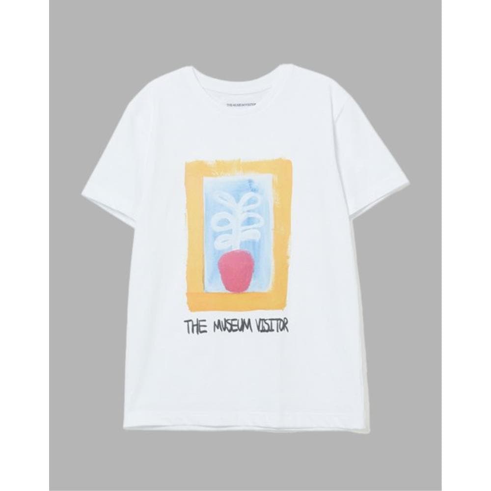 THE MUSEUM VISITOR GALLERY TSHIRTS 01 03662