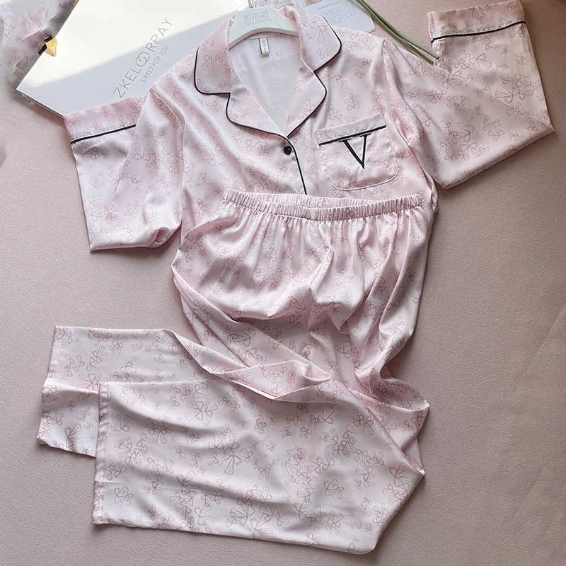 ピンクの女性用プリントパジャマセット,サテンの長めの服,長袖,カジュアル,ホームウェア,2個