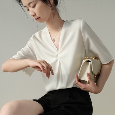 トップス デート シャツ ブラウス カットソー 袖あり 半袖 かわいい 大人可愛い きれいめ シンプル カジュアル 大人 上品 おしゃれ お洒落 主役級 存在感 夏 10代 20代 30代 レディース