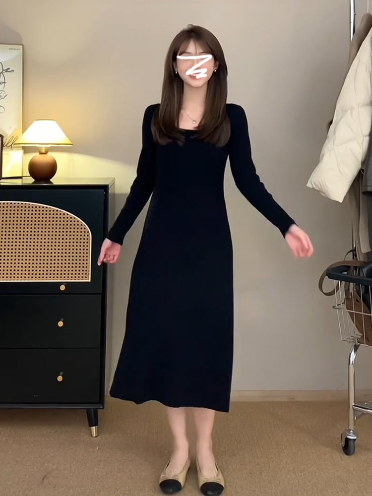 ロングスカートの黒ニットボトムドレス子供秋と冬の新しいロングセータードレスシニア感覚