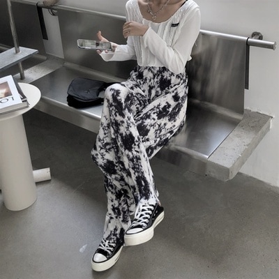 タイダイ柄パンツ ボトムス パンツ ワイドパンツ ロング ロング丈 ワイド ハイウエスト ウエストゴム かわいい 大人可愛い きれいめ シンプル カジュアル 大人 上品 おしゃれ お洒落 大人可愛い
