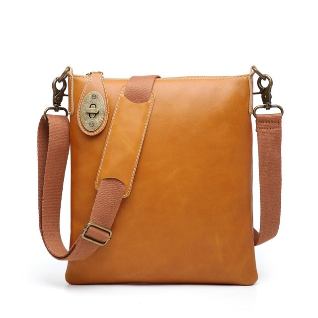 ショルダーバッグ 斜めがけ メンズ レディース レザー　本革 ヌメ革 ビジネスバッグ ファッション キャメル色 Y26