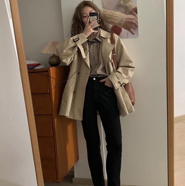 アウター コート ジャケット 上着 ミディアム丈 袖あり 長袖 襟付き 前開き ボタン ウエストベルト 薄手 かわいい 大人可愛い きれいめ シンプル カジュアル 大人 上品 おしゃれ お洒落