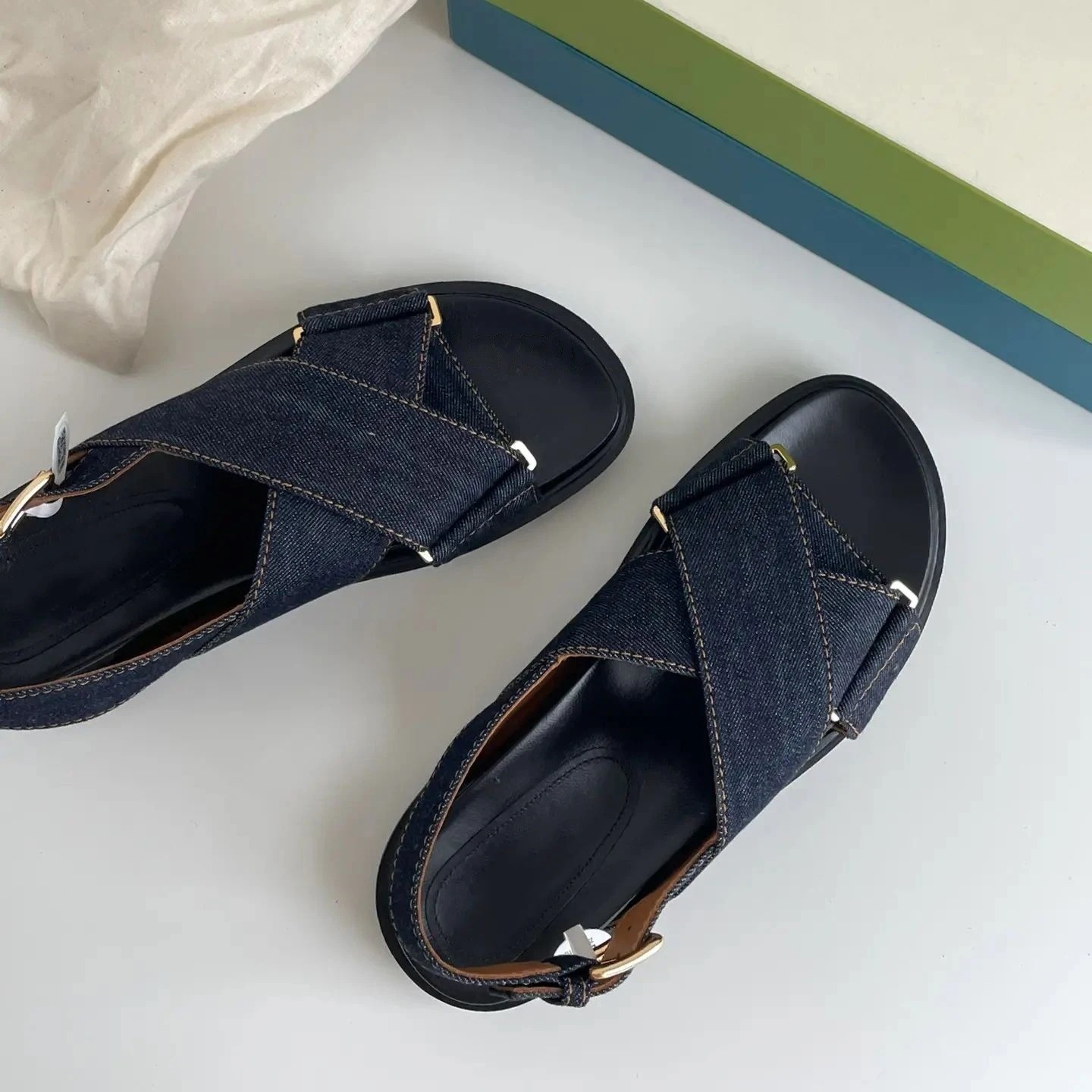 厚底サンダル レディース 夏デニムクロス厚底ローマンサンダルレディース夏アウターはレトロ本革サンダル 韓国 ビーチサンダル 美脚 スポーツリボンサンダル メガ割