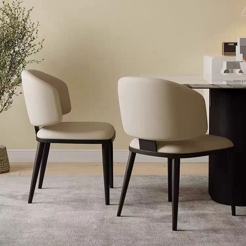 ダイニングチェア 椅子 スツール 軽量 軽い シンプル ホテルライク ナチュラル モダン 高級感 オフィス ロビー 食卓 リビング レストラン