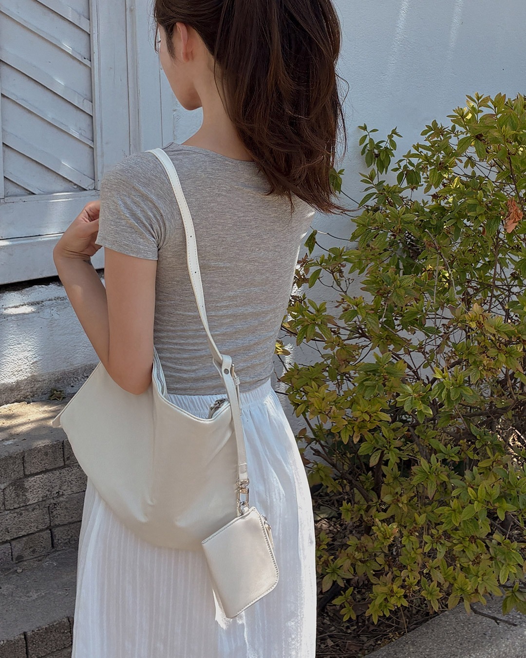 ツイルパウチショルダーバッグ韓国ファッション レディース 5,370円