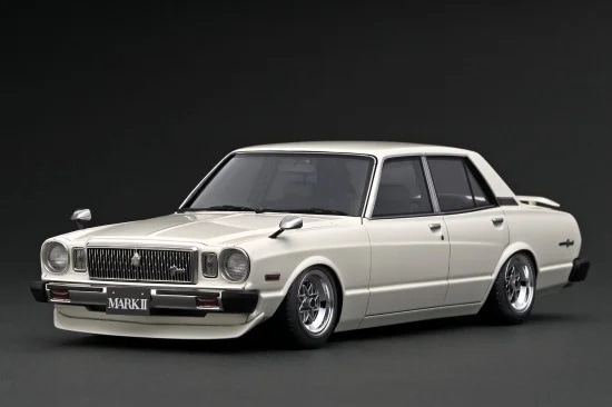 ignitionモデル 1/18 Toyota MarkII Sedan Grande (MX41) White【IG3433】 ミニカー IG3433 トヨタマーク2 セダングランデ (MX41)