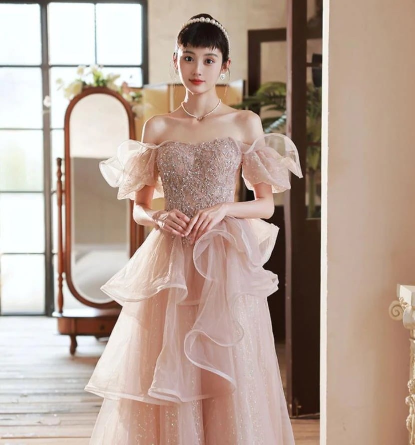 【2枚購入で100円OFF】XS-3XL レディース ウェディングドレス カラードレス 結婚式　花嫁 披露宴　刺繍 二次会 パーティードレス 演奏会 お嫁さん 発表会 誕生日会 少女 7,653円