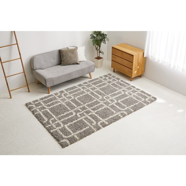 240640102 エジプト製 幾何学柄のウィルトン織シャギーラグ ケジャ 200250 グレー メーカー直送