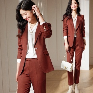 サイズ豊富 トップス ボトムス セットアップ ジャケット 上着 スーツ 袖あり 長袖 襟付き スリム ポケット 前開き ボタン 上下セット 2点セット かわいい 可愛い きれいめ シンプル