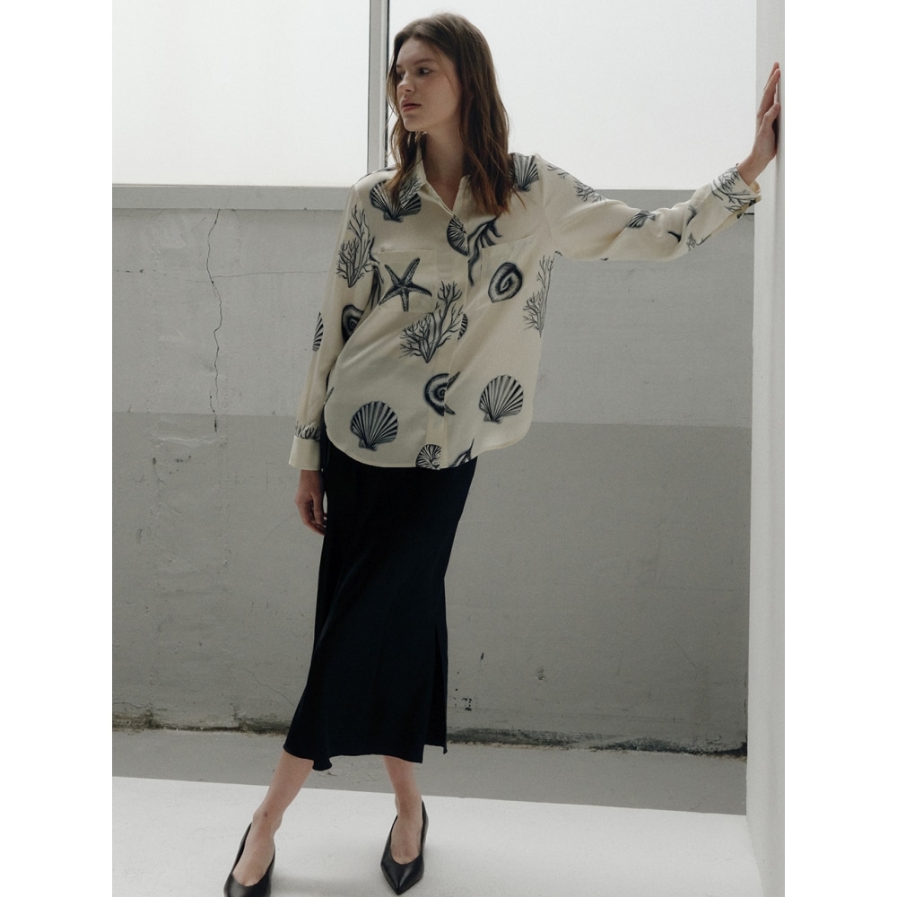 オンズシルクフレアスカート