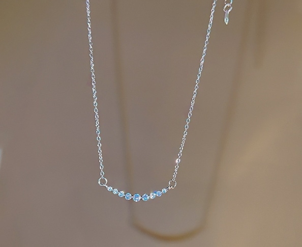 925シルバー レトロ ネックレスネックレス 夏のネックレス 韓国ファッション 百掛け 可愛い 蝶のネックレス気質 美しい首元ネックレス 新