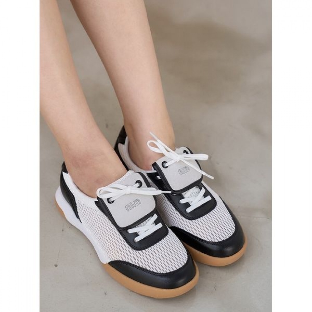 [Ninas Paris] インステップカバーメッシュスニーカー