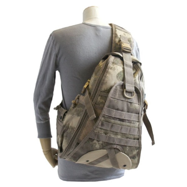 アメリカ軍 偵察隊 肩掛け 大型 ワンショルダー バッグ カバン カモフラージュ 米軍 レプリカ ミリタリーウェア