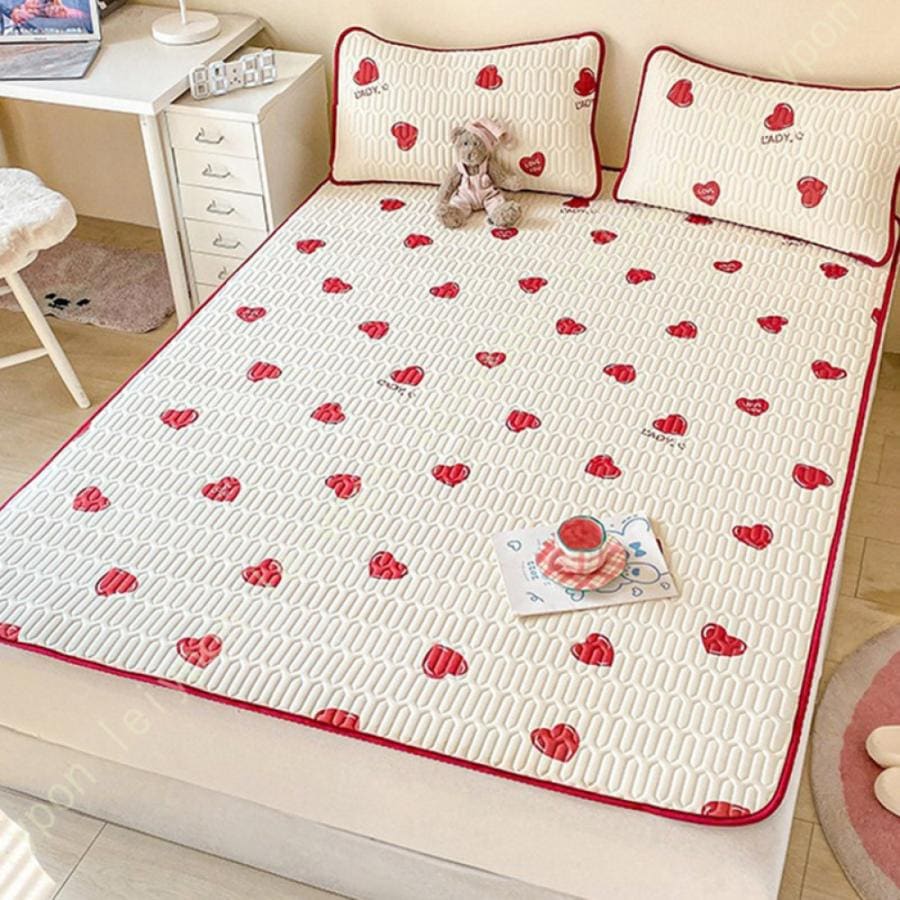 今日のおすすめ 敷きパッド キング 綿 ベッドパッド 丸洗い可能 通気性良い 防臭 防ダニ オールシーズンで使える ふわふわ 柔らかい ベッドシーツ ベッドマット 無地