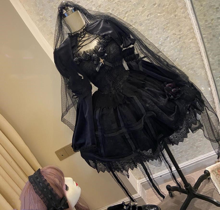 人気/黒魔女/広袖/長袖/秋冬秋/２way/Lolita系　ロリータのドレス/ワンピース　OP　ドレス　日常　写真　舞台　変装/ロリータ トップス 萌え ゴスロリ 変装　トップス 吊りスカート 花嫁洋
