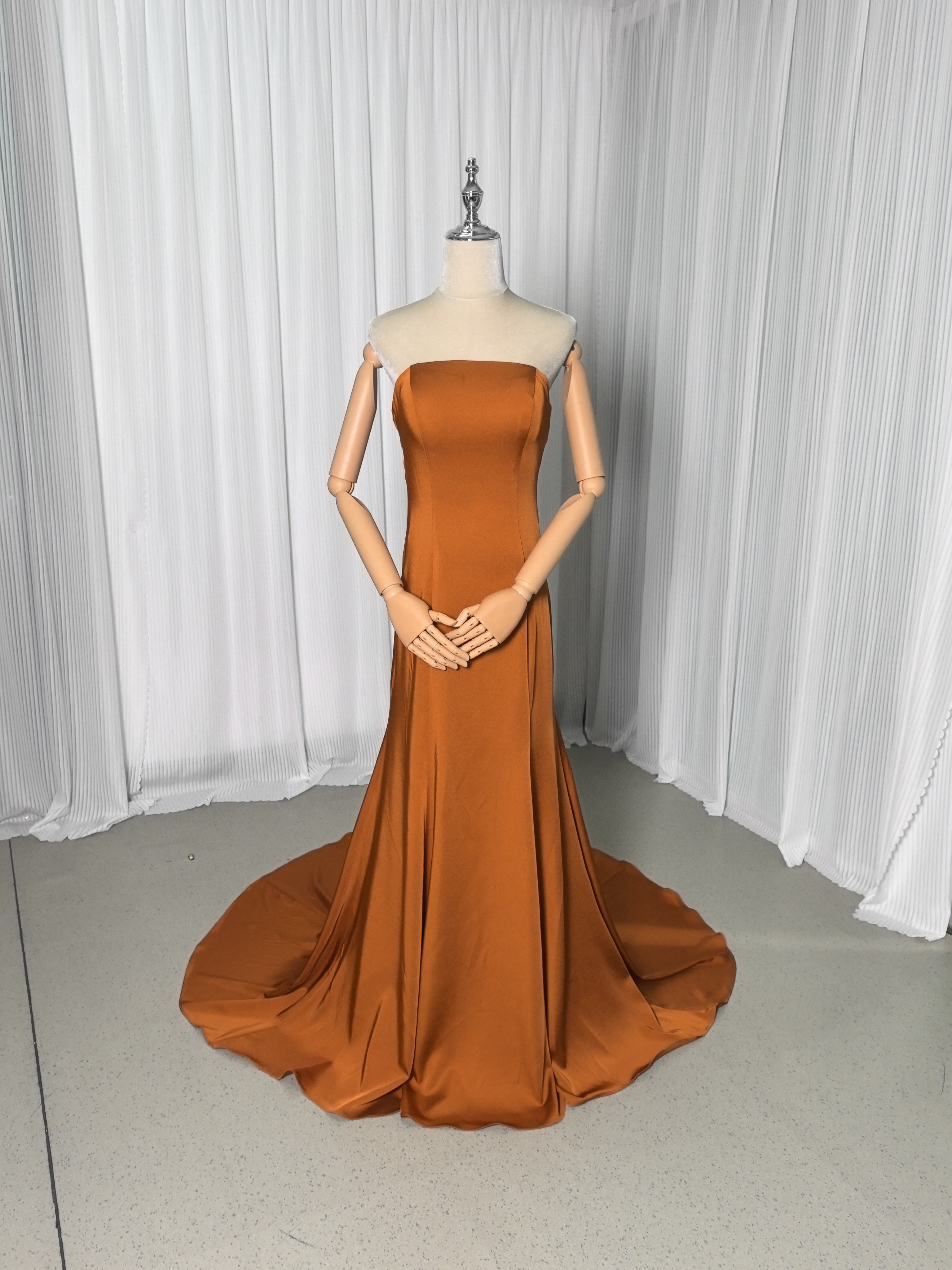 カラードレス テラコッタ色 ベアトップ スレンダーライン ファスナー 2次会/合コン