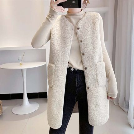 トップス ベスト もこもこアウター 袖なし レディース 個性的 大人 可愛い きれいめ シンプル カジュアル 上品 おしゃれ 主役級 存在感 春 秋 冬 10代 20代 30代 暖かい お出かけ