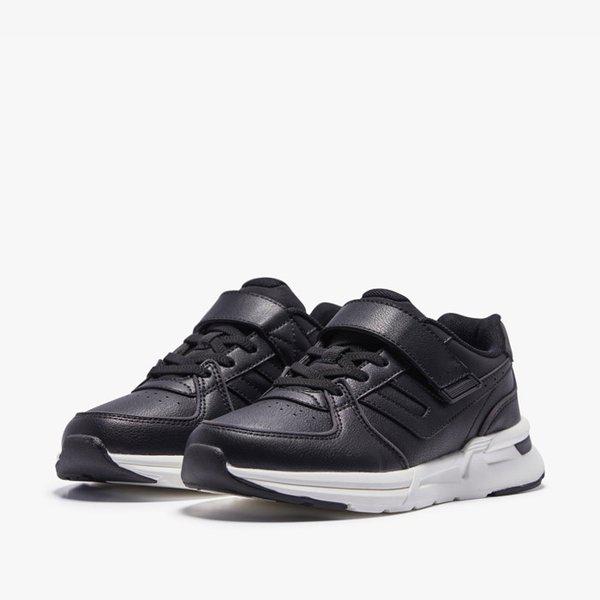 スカイ V2 子供用ベルクロ スニーカー PW0UK23F221 4,705円