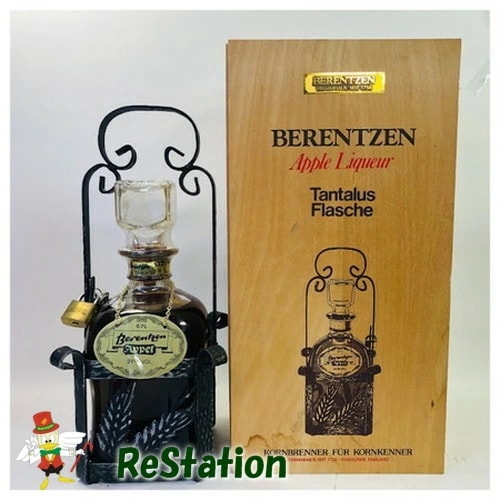 【未成年の飲酒は法律で禁じられています】ベレンツェン　アップルリキュール　タンタラスボトル21度700ml古酒箱入り濁りあり 10,508円