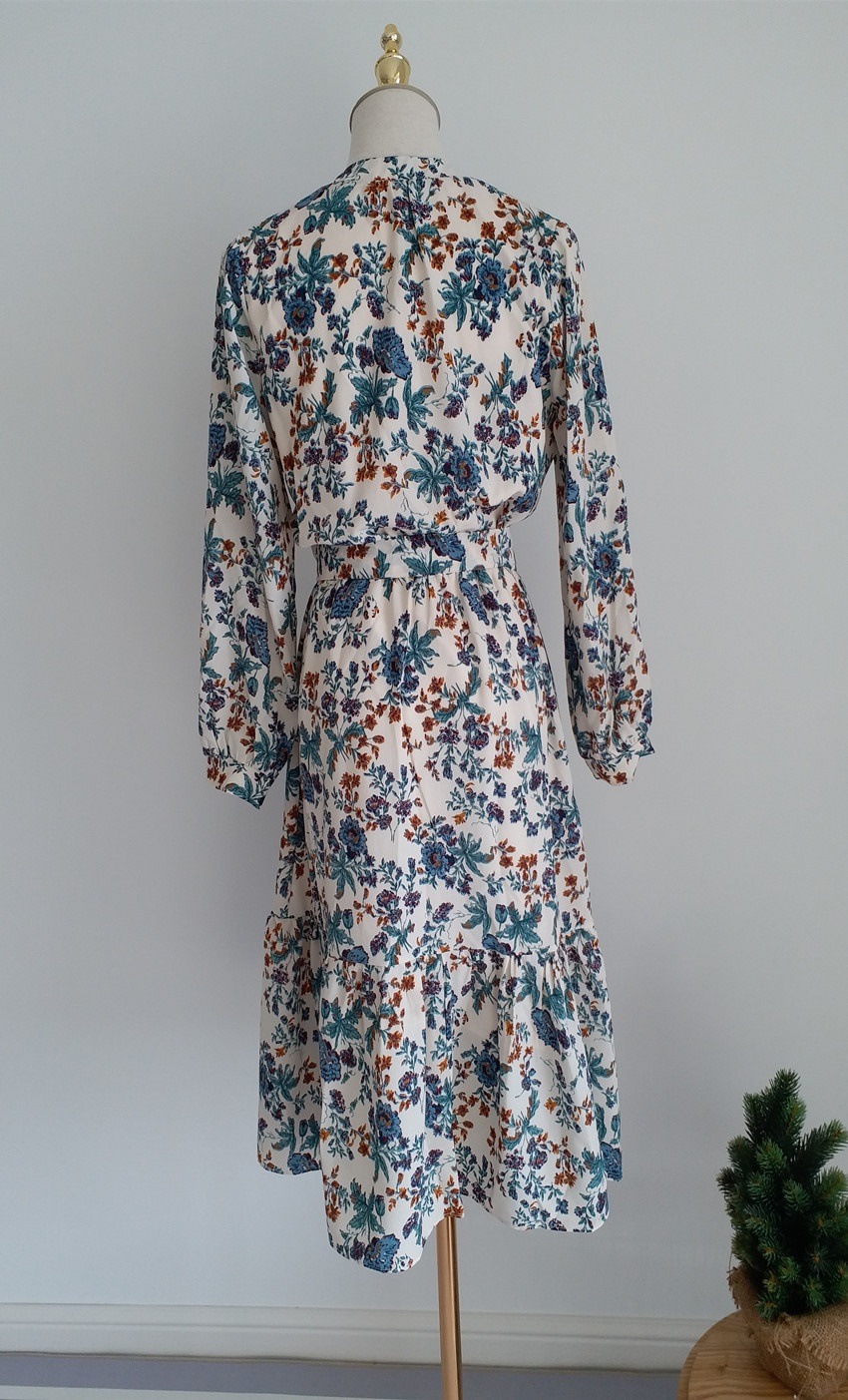 1516.花柄イレヘムワンピース（ホワイト） 2019 春夏 sale 通学 通勤 お呼ばれ 女子会 ランチ レストラン