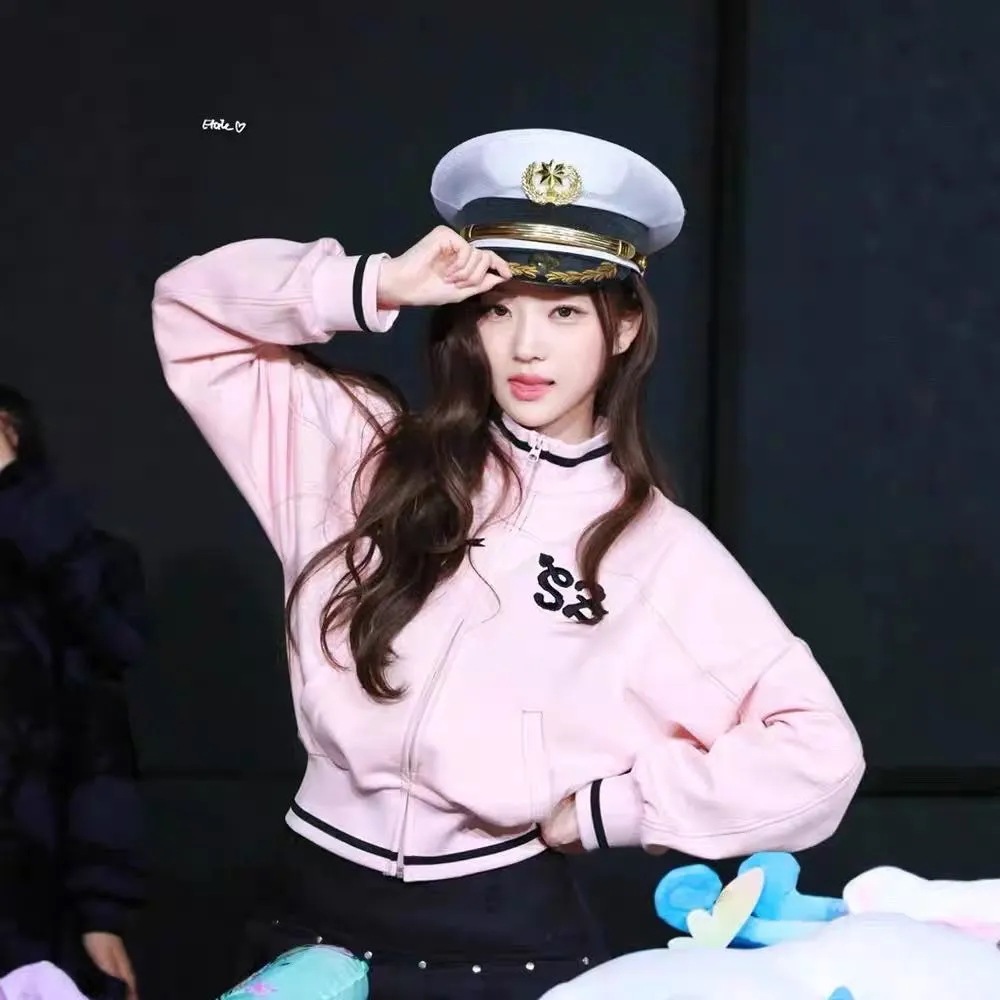 【Dahyun】アニメプリント ジップアップパーカー レディース 韓国ファッション オーバーサイズ 長袖ジャケット セットアップ対応 地雷系 Y2K ストリート カジュアル 春秋 羽織り