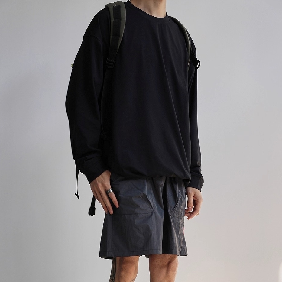 トップス カットソー Tシャツ 長袖 クルーネック プルオーバー ミディアム丈 シンプル 上品 おしゃれ かっこいい カジュアル こなれ感 個性的 主役級 ラフ ルーズ 存在感 抜け感 春 秋