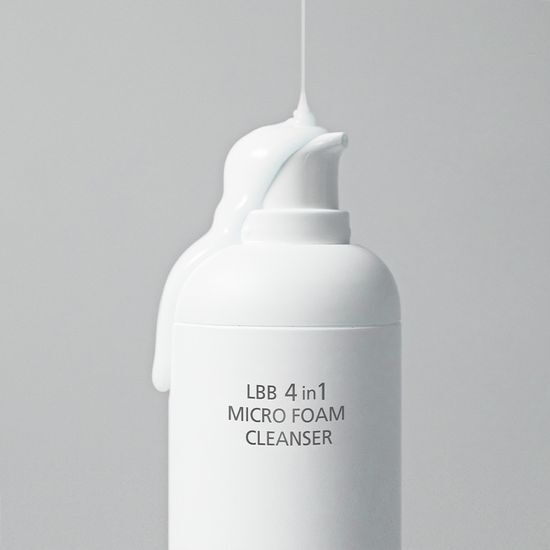 [オールインワンクレンザー] LBB 4 in 1 マイクロフォームクレンザー 100ml