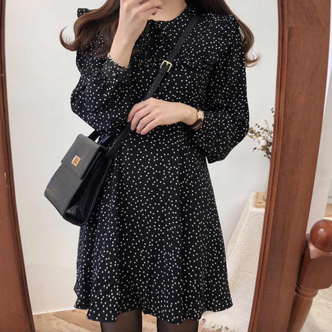 ワンピース デート ショート ショート丈 袖あり 長袖 スリム タイト 細身 かわいい 大人可愛い きれいめ シンプル カジュアル 大人 上品 おしゃれ お洒落 主役級 存在感 春 秋 10代 20代