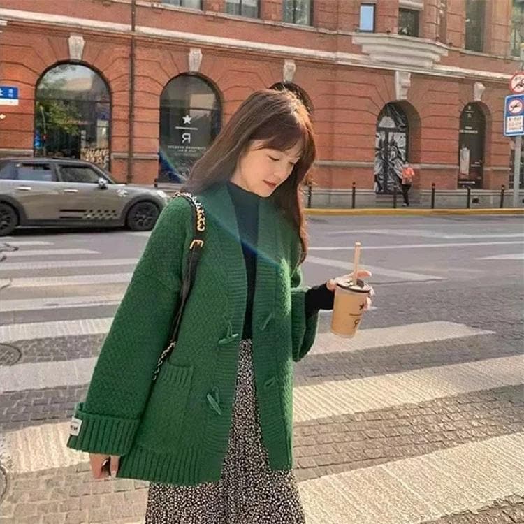 レディース トップス カーディガン ニット 秋 長袖 ピンク レッド グリーン ベージュ ライトニット カジュアル ファッション 通勤 普段着