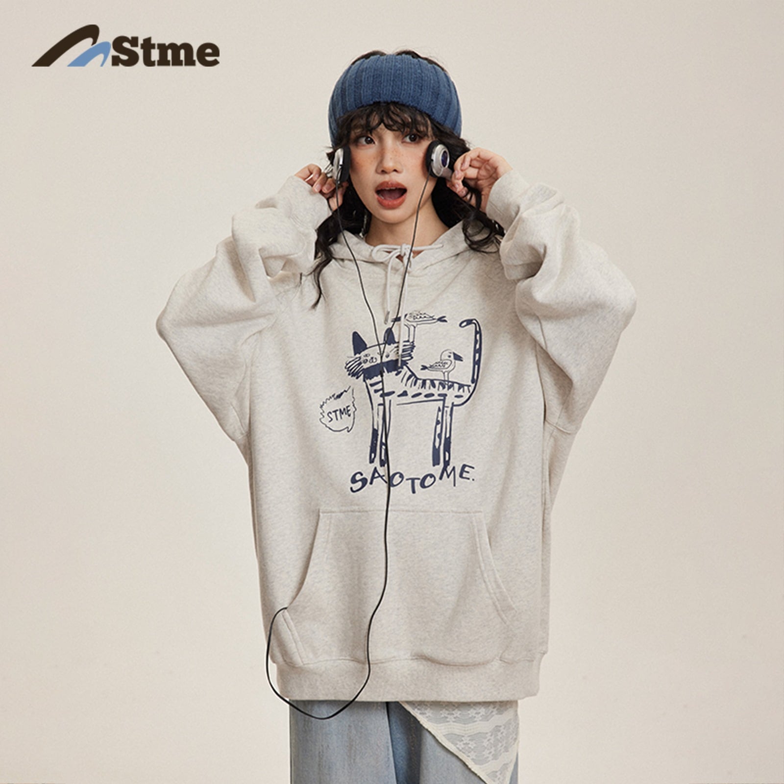 早乙女恵子 さおとめ日本製ゆるくて万能な360gニットコットン手描き子猫フード付きスウェットシャツ