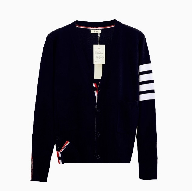 カーディガン ショート 長袖 スリム 細身 前開き ボタン ニット シンプル カジュアル 上品 おしゃれ かっこいい ラフ ボーイッシュ クール 都会的 カレッジ風 学生風 アメリカン ナチュラル