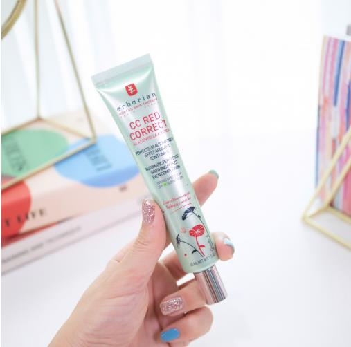 CC RED CORRECT SPF25 45mL