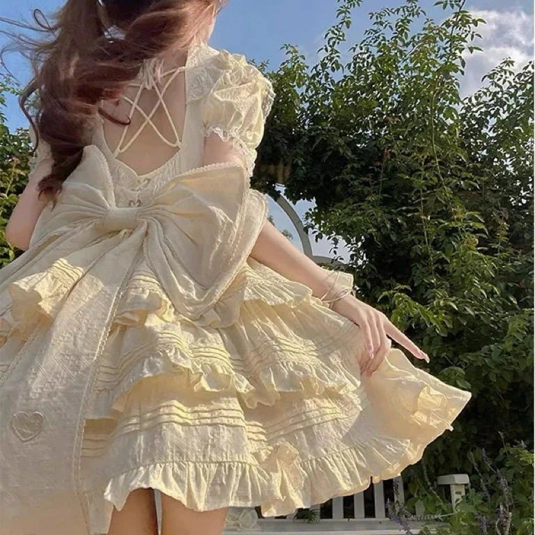 かわいい黄色のかわいいかわいい背中大弓丸瓶スカートopドレスロリータ腫れたテールプリンセススカートワンピースドレスドレス